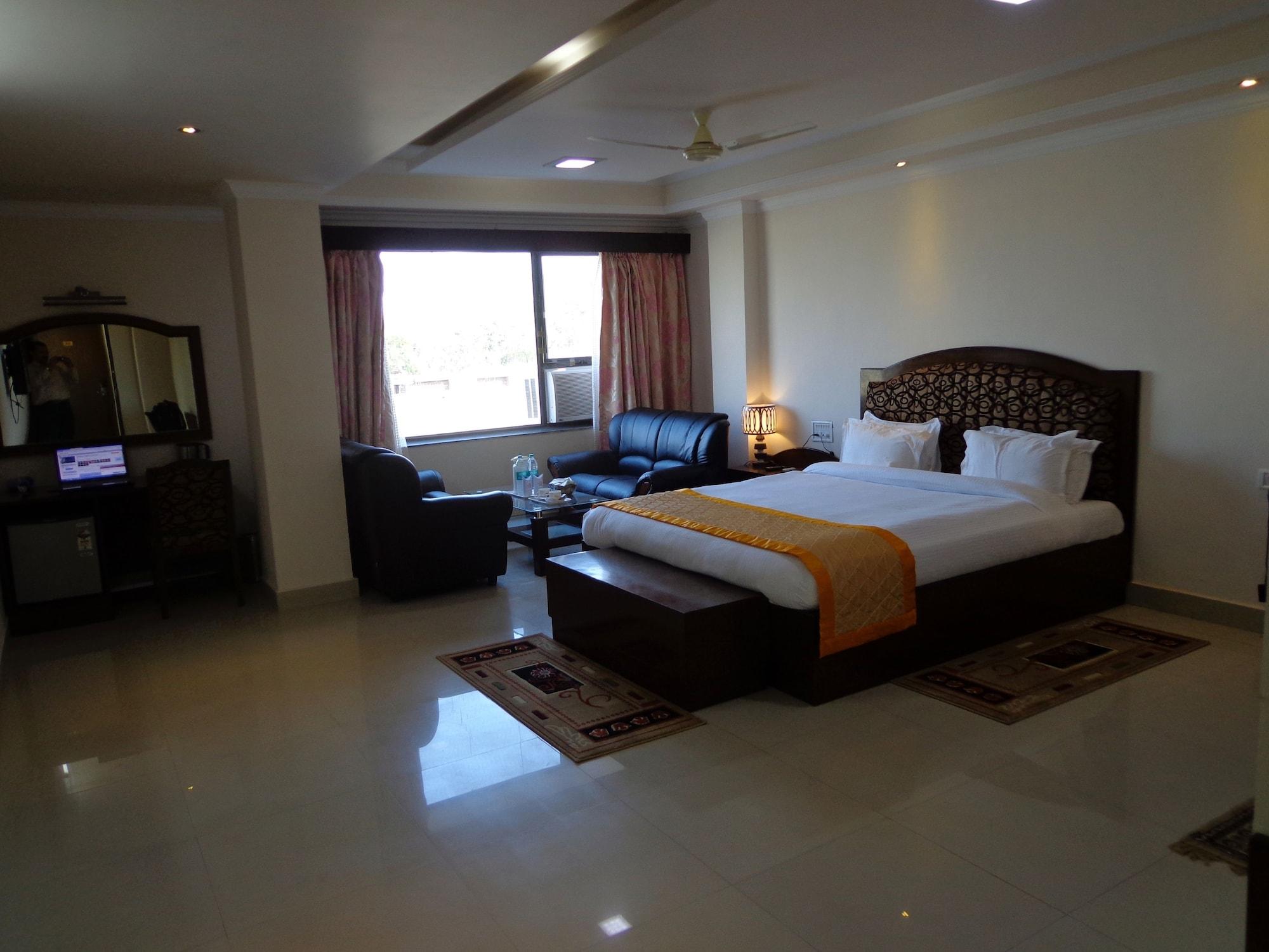 Bodhgaya Regency Hotel Buitenkant foto