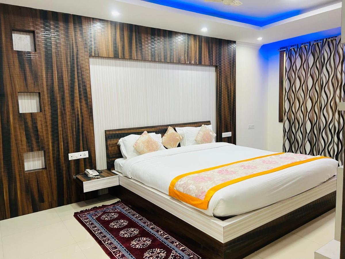 Bodhgaya Regency Hotel Buitenkant foto