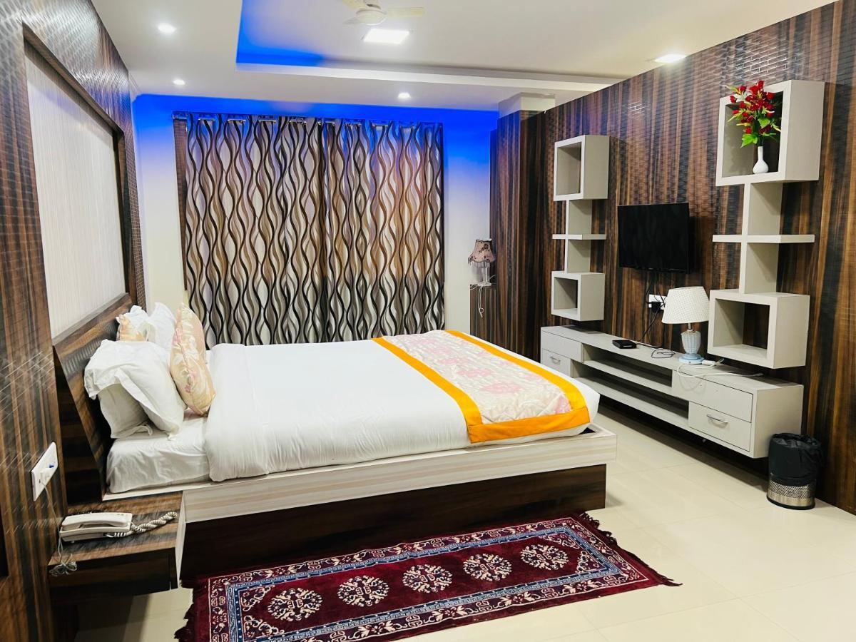 Bodhgaya Regency Hotel Buitenkant foto
