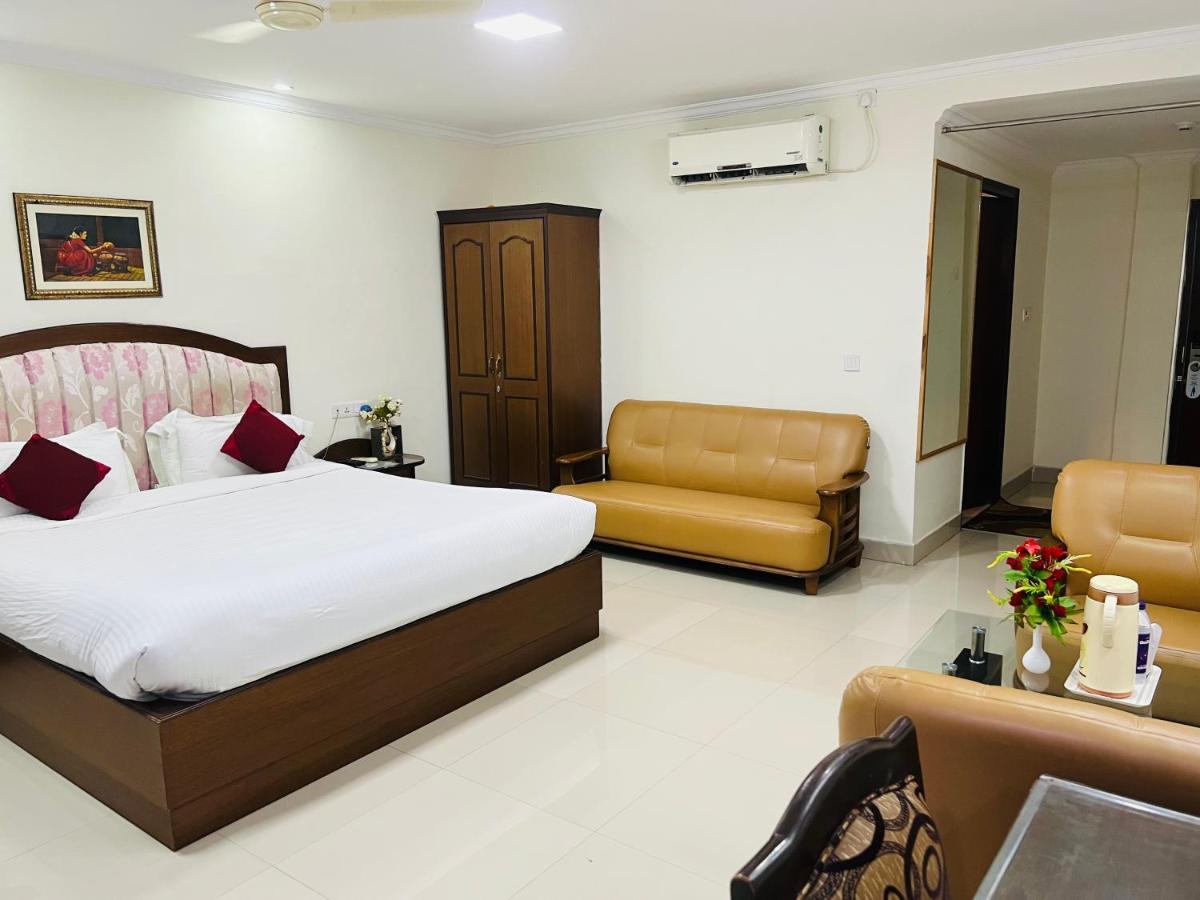 Bodhgaya Regency Hotel Buitenkant foto