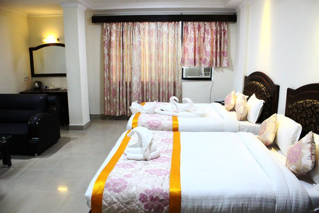 Bodhgaya Regency Hotel Buitenkant foto