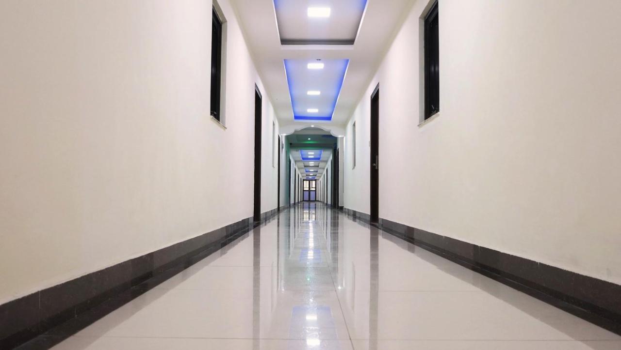 Bodhgaya Regency Hotel Buitenkant foto